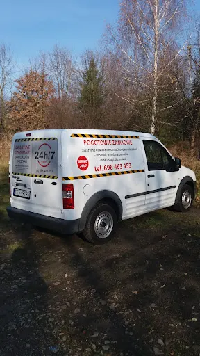 Awaryjne otwieranie samochodów i mieszkań 24H STARACHOWICE